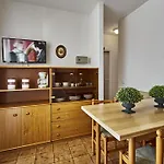 Aparthotel Columbia 3*